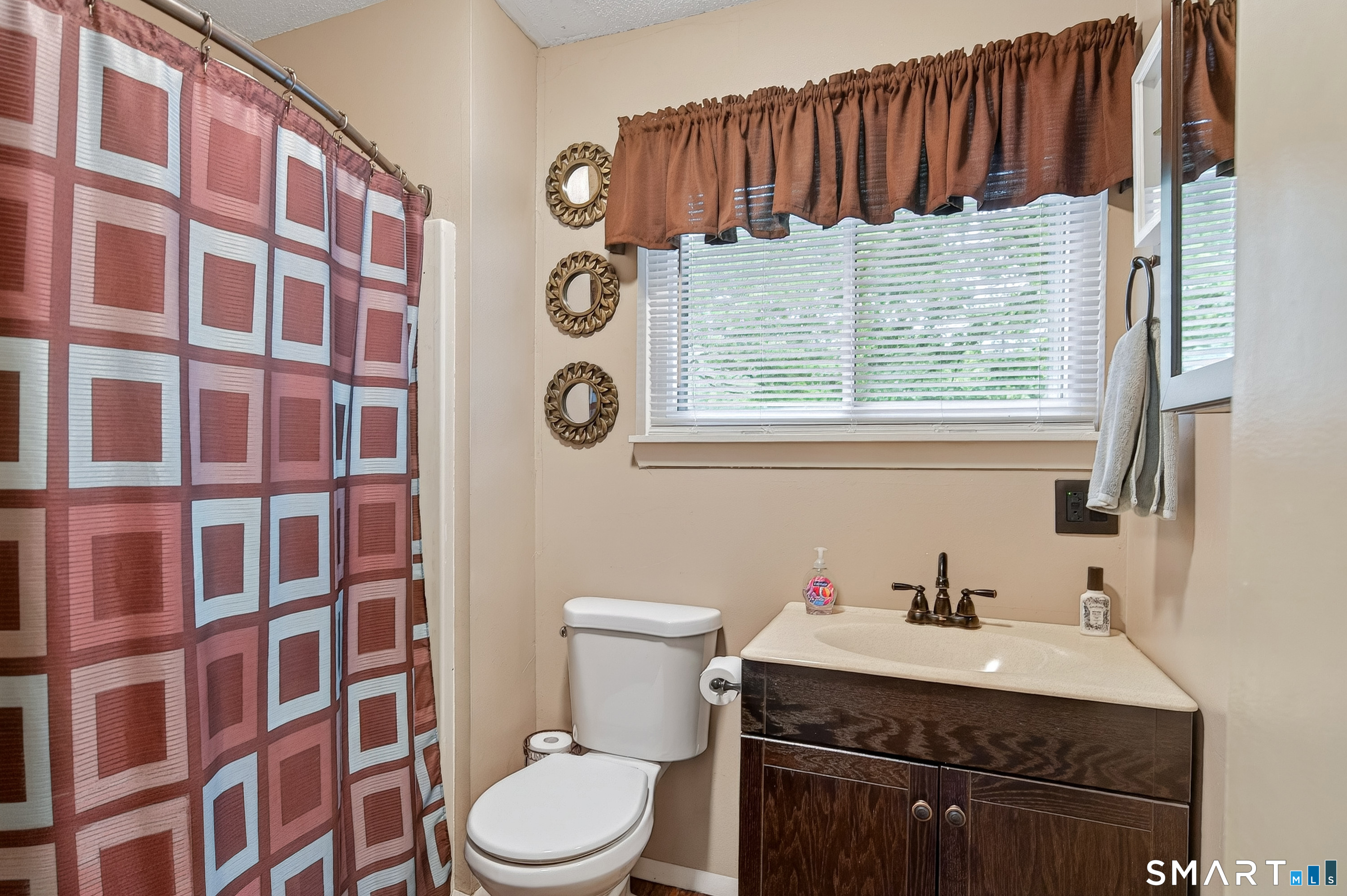 953 Rubber Avenue Naugatuck CT 06770