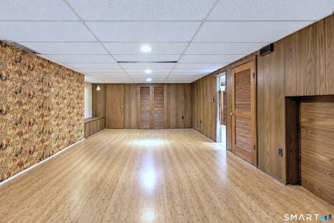 17 Oakridge Drive Ledyard CT 06335