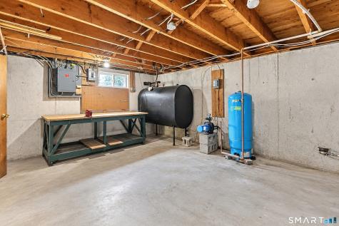 17 Oakridge Drive Ledyard CT 06335
