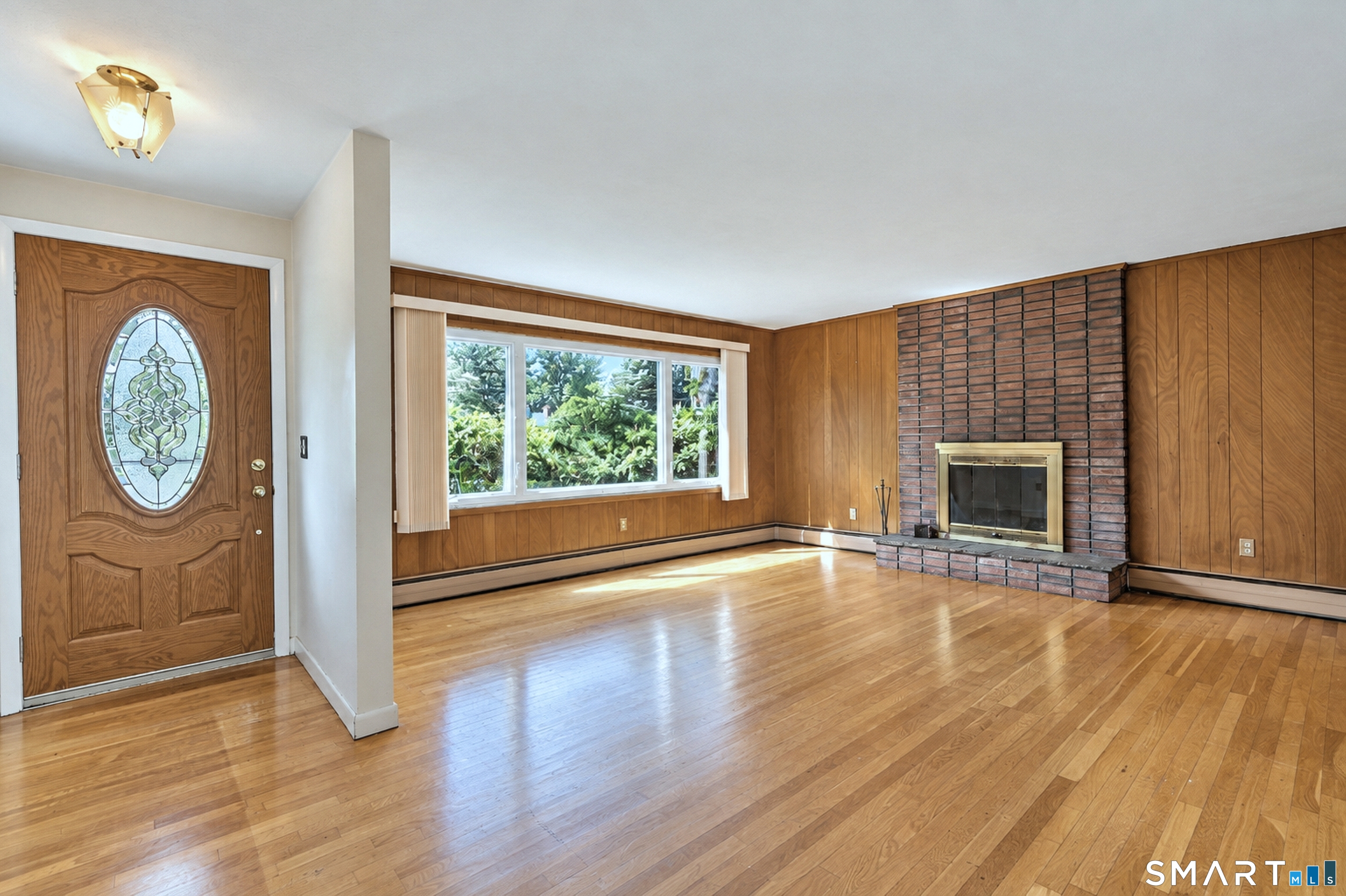 17 Oakridge Drive Ledyard CT 06335