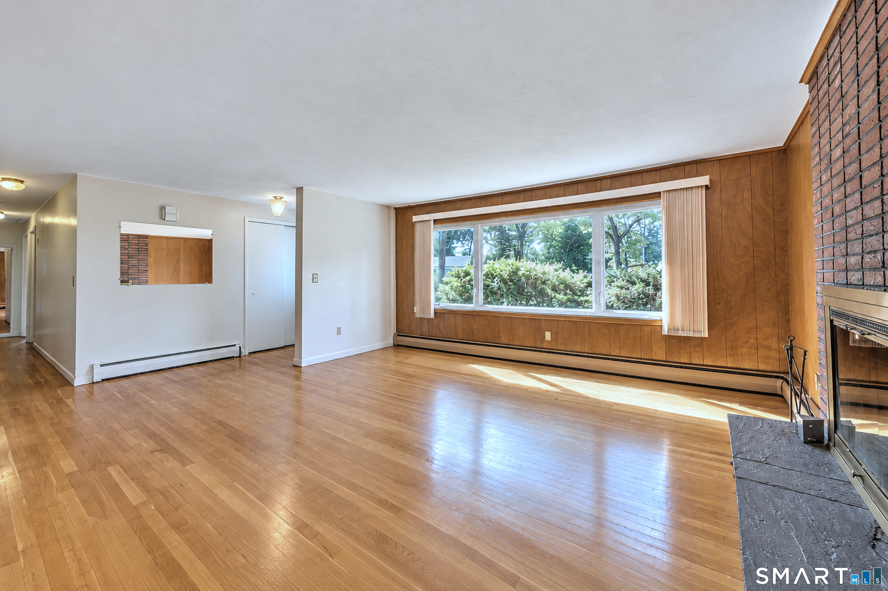 17 Oakridge Drive Ledyard CT 06335