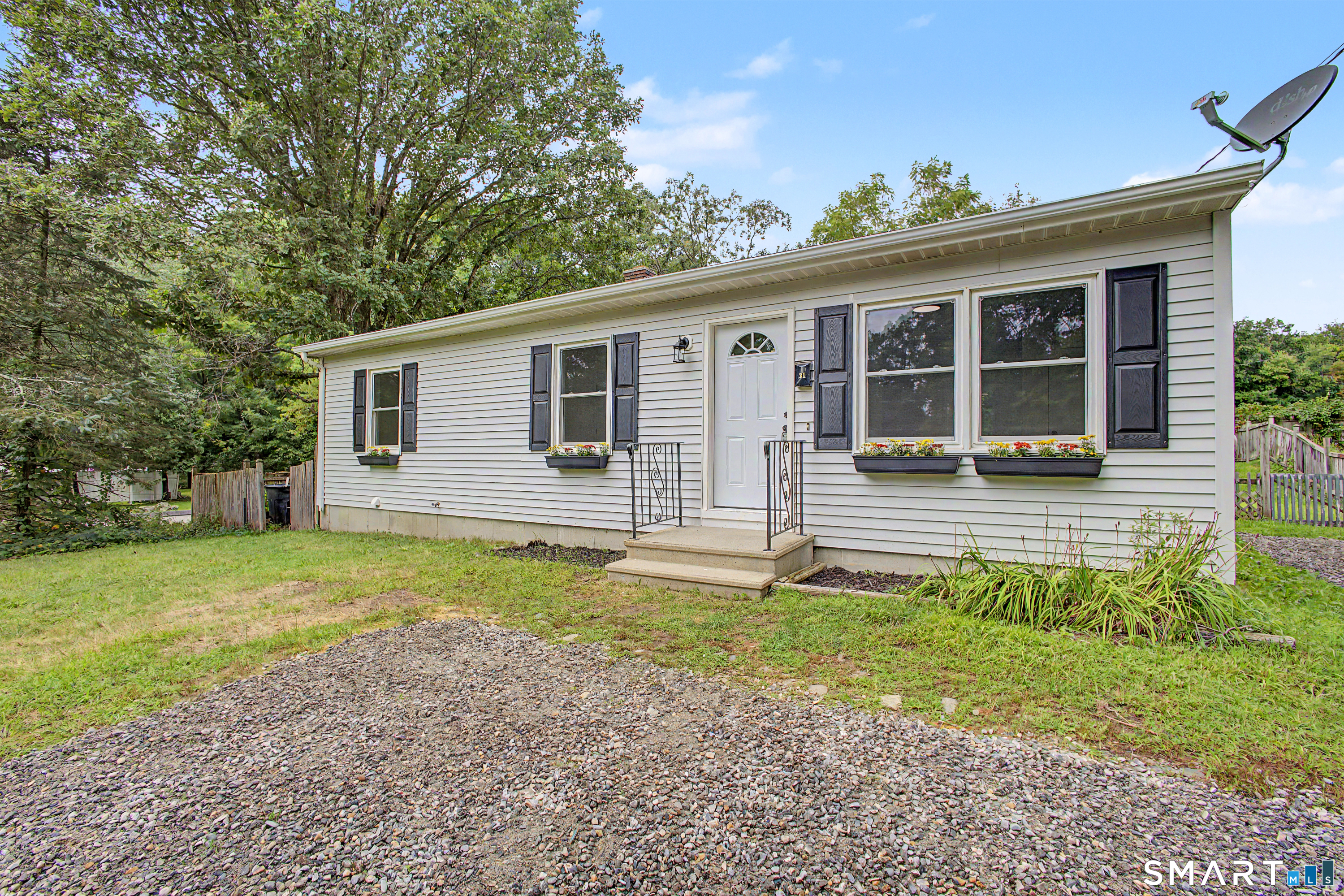 21 Potvin Avenue Plainfield CT 06354