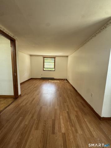 11 Hunt Street Norwich CT 06360