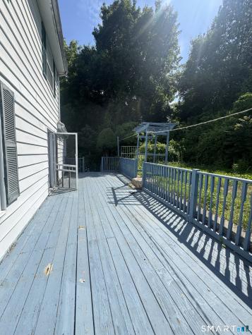 11 Hunt Street Norwich CT 06360
