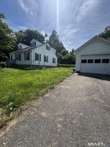11 Hunt Street Norwich CT 06360