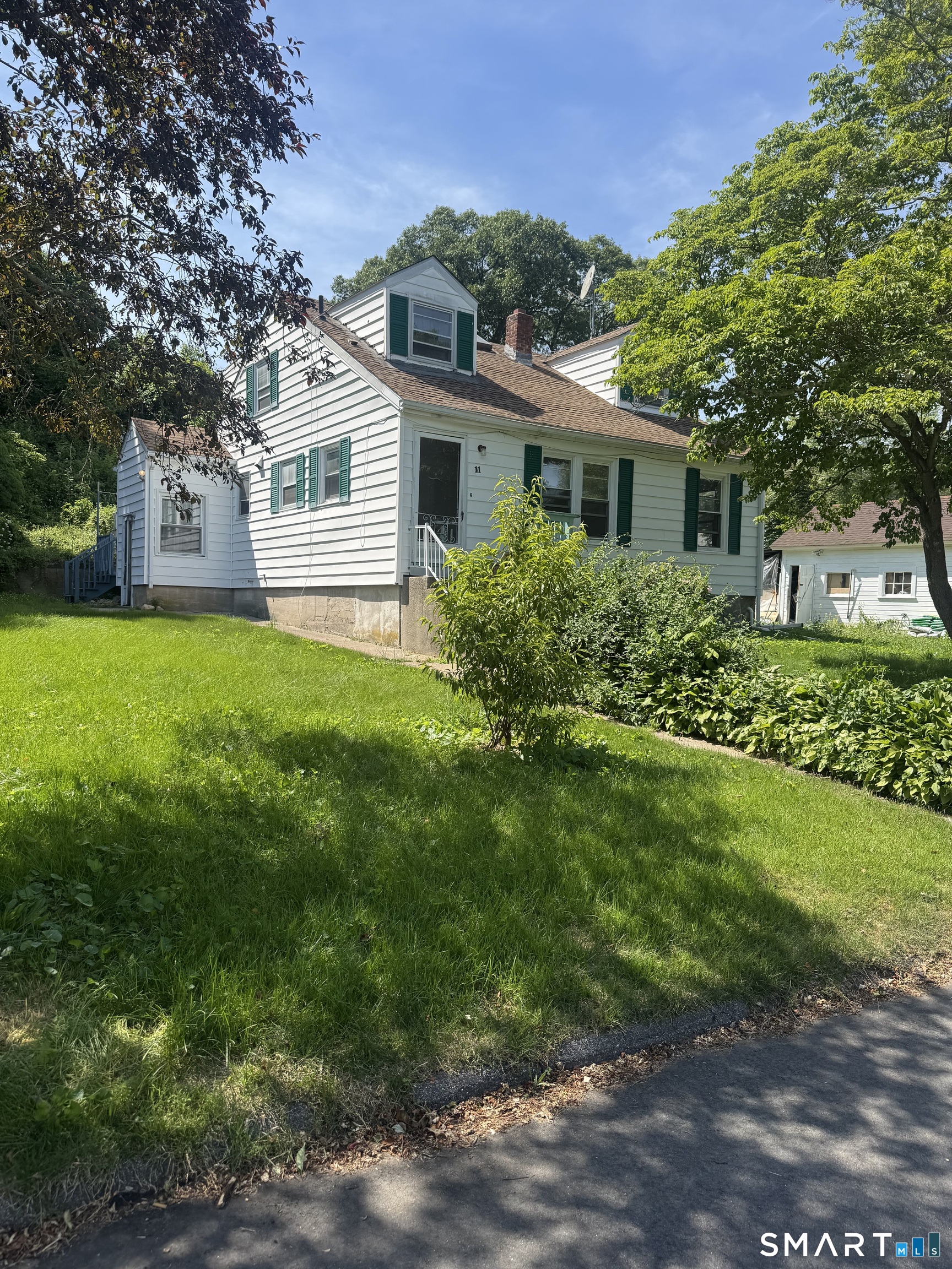 11 Hunt Street Norwich CT 06360