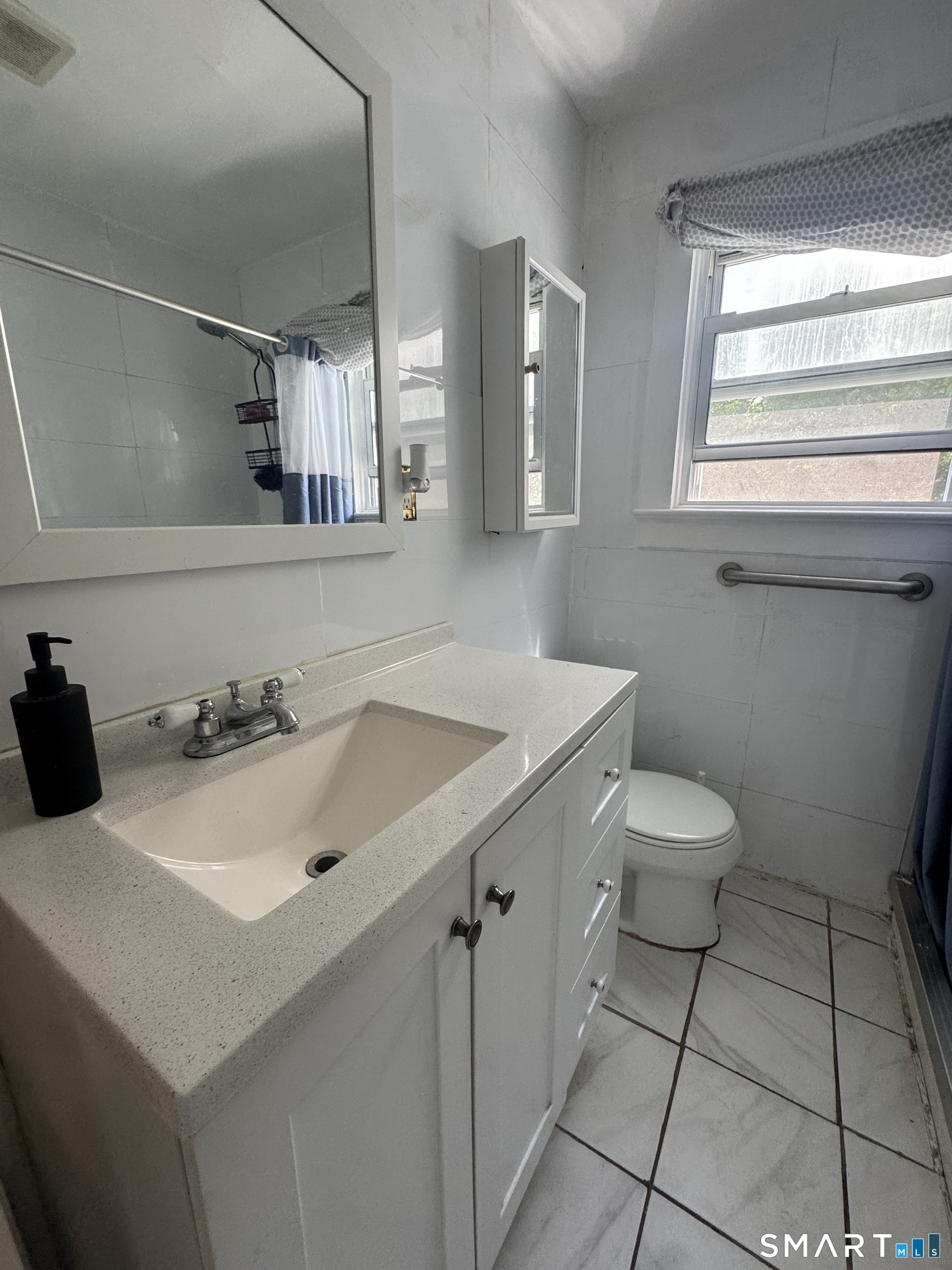 11 Hunt Street Norwich CT 06360