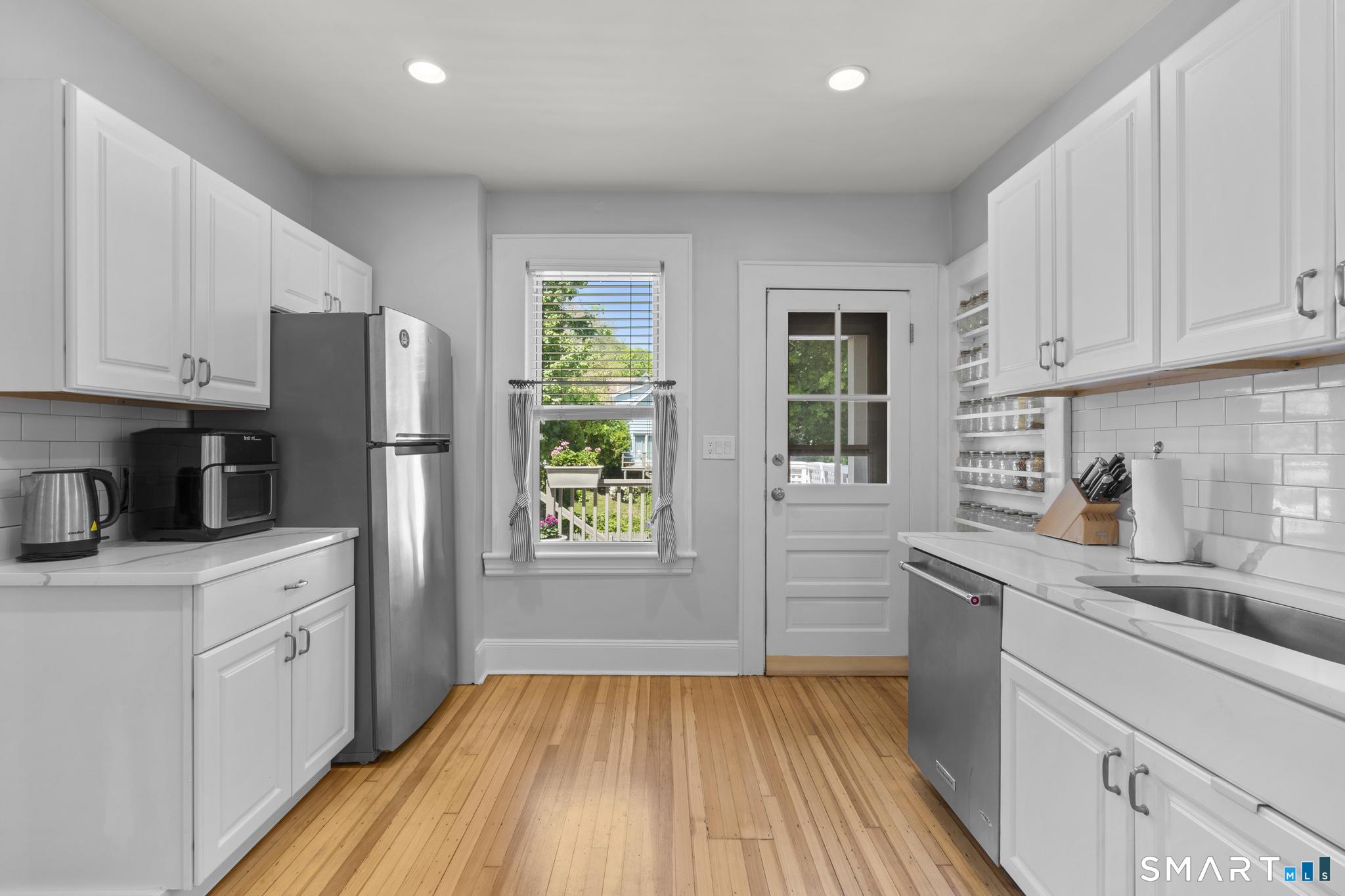 324 Villa Avenue Fairfield CT 06825