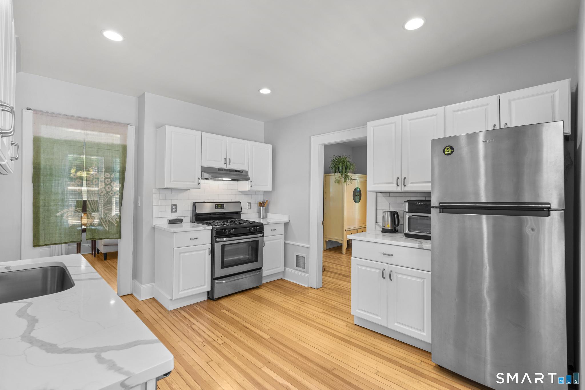 324 Villa Avenue Fairfield CT 06825
