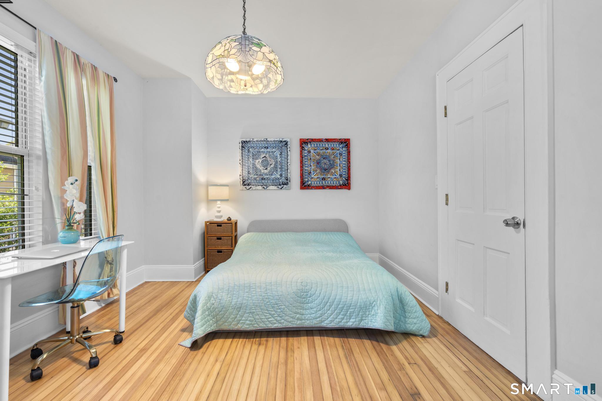 324 Villa Avenue Fairfield CT 06825