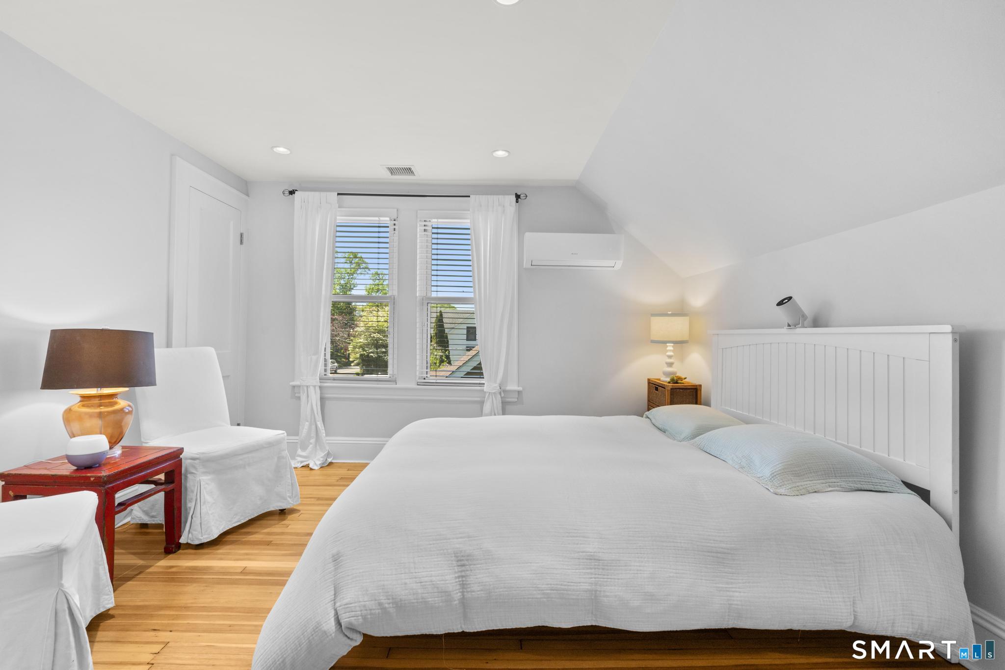 324 Villa Avenue Fairfield CT 06825