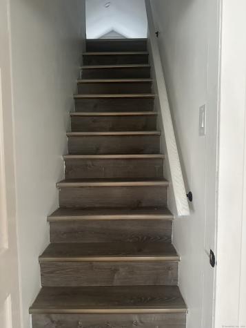 15 Arden Street New Haven CT 06512