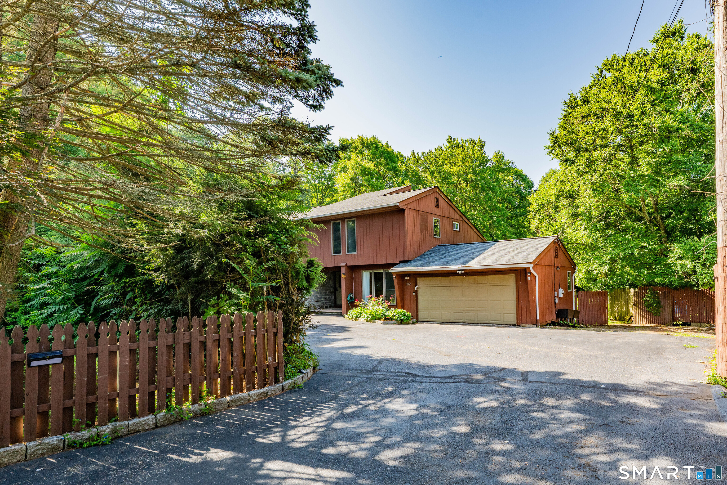 109 Spruce Drive Naugatuck CT 06770