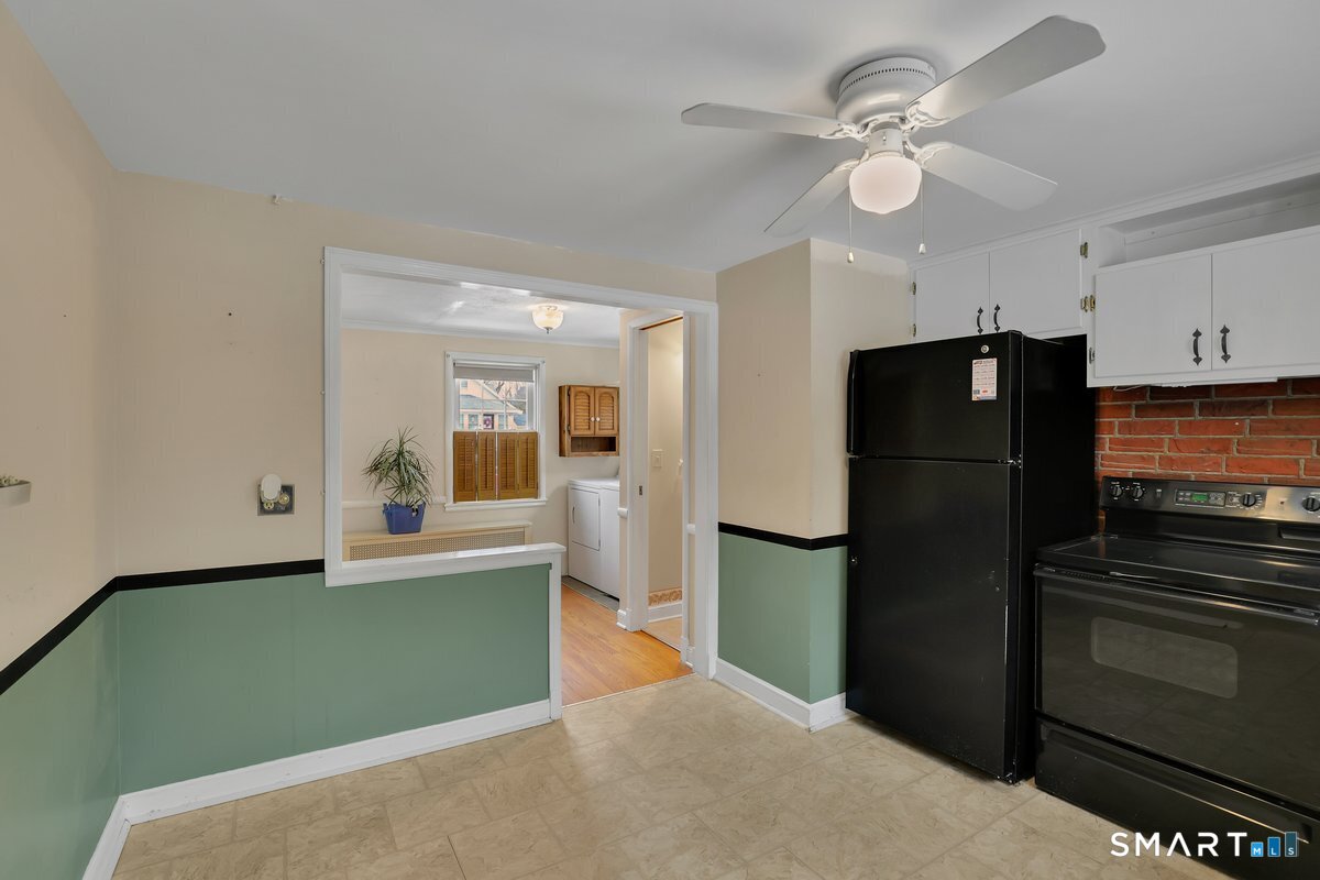 281 Hills Street East Hartford CT 06118