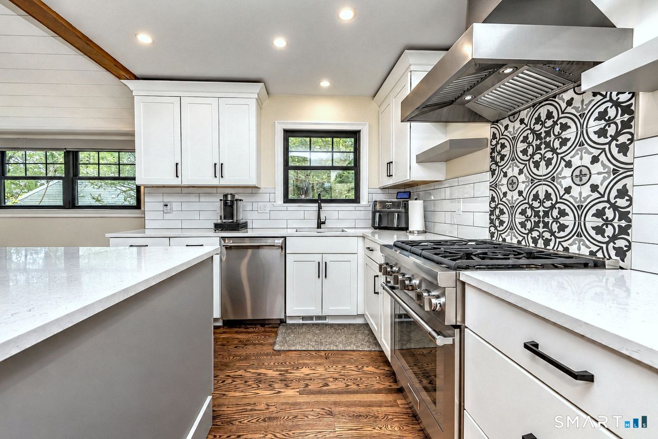 105 Old Dike Road Trumbull CT 06611