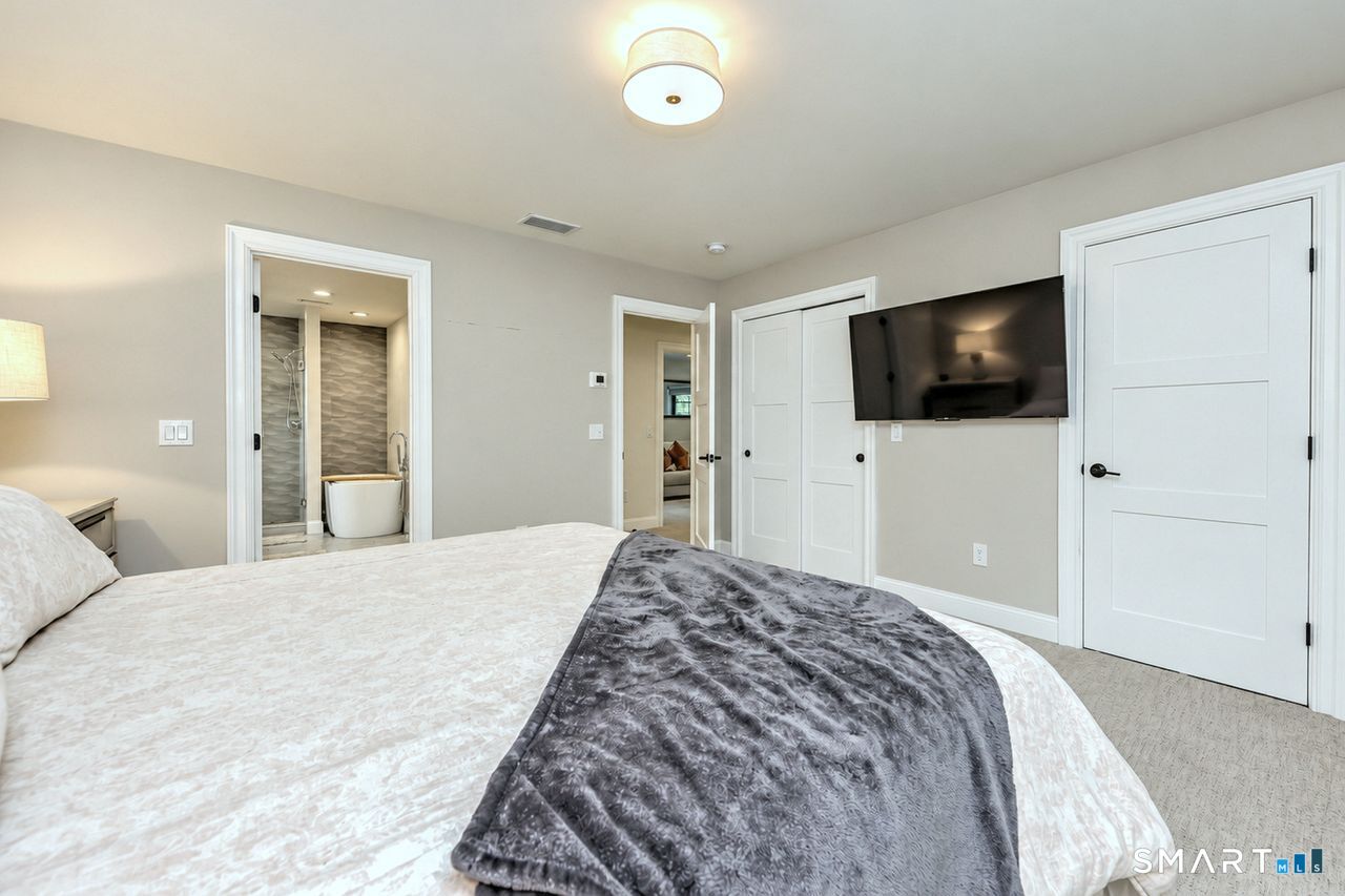 105 Old Dike Road Trumbull CT 06611