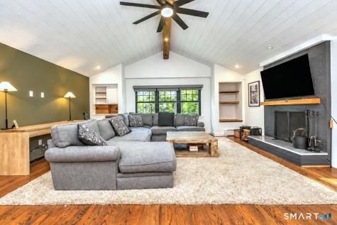 105 Old Dike Road Trumbull CT 06611