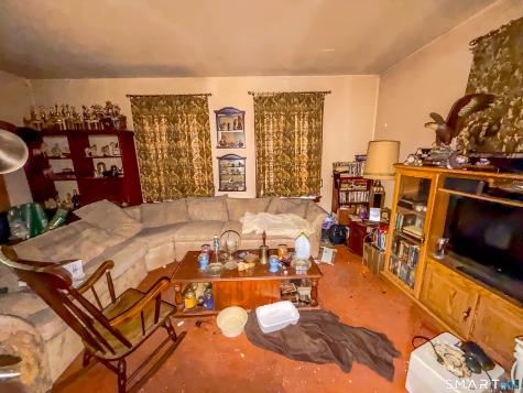 335 Parrott Avenue Bridgeport CT 06606