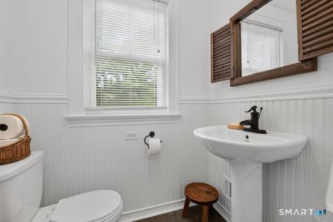 888 Racebrook Road Orange CT 06477