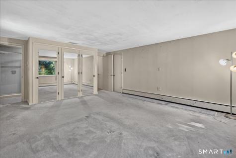 333 Mansfield Road North Haven CT 06473