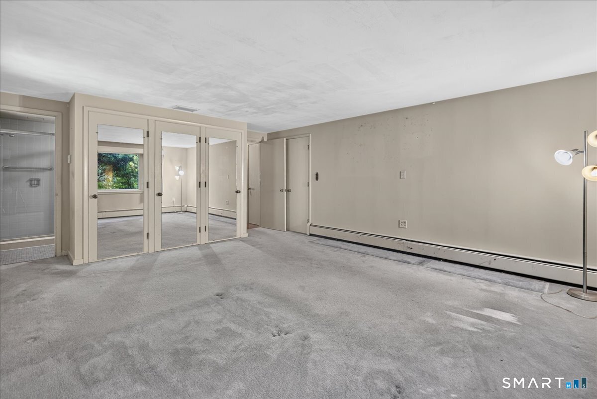 333 Mansfield Road North Haven CT 06473