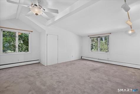 333 Mansfield Road North Haven CT 06473