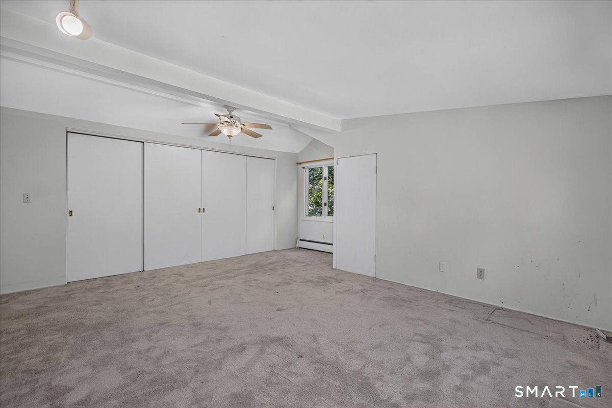 333 Mansfield Road North Haven CT 06473