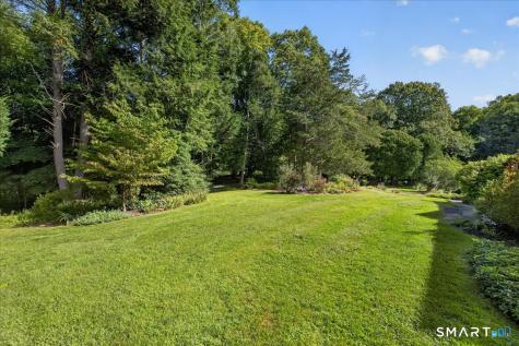 333 Mansfield Road North Haven CT 06473