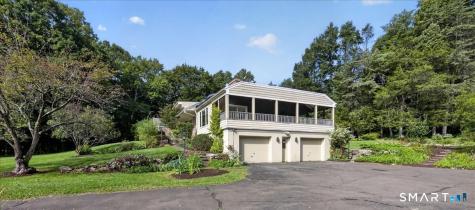 333 Mansfield Road North Haven CT 06473
