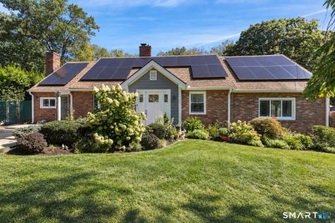 87 Clover Hill Drive Stamford CT 06902