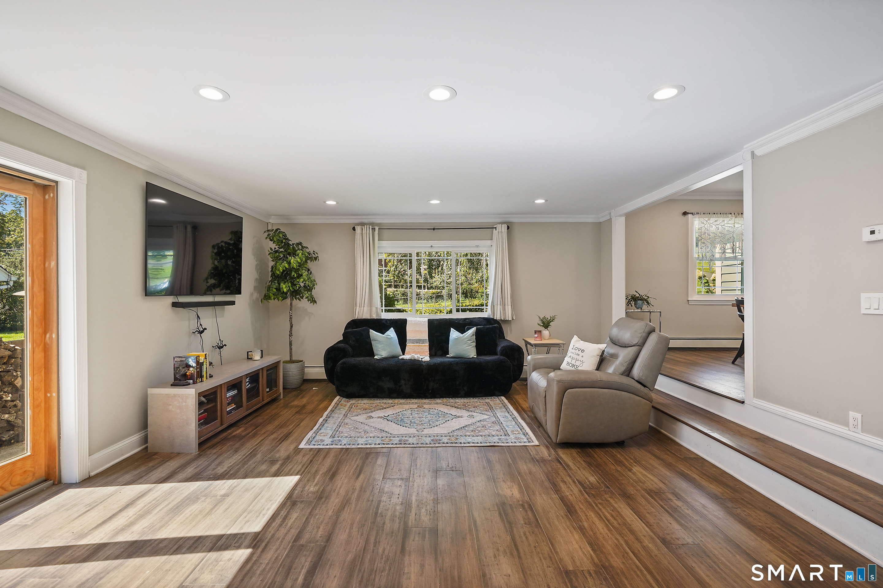 87 Clover Hill Drive Stamford CT 06902