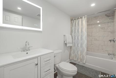 87 Clover Hill Drive Stamford CT 06902