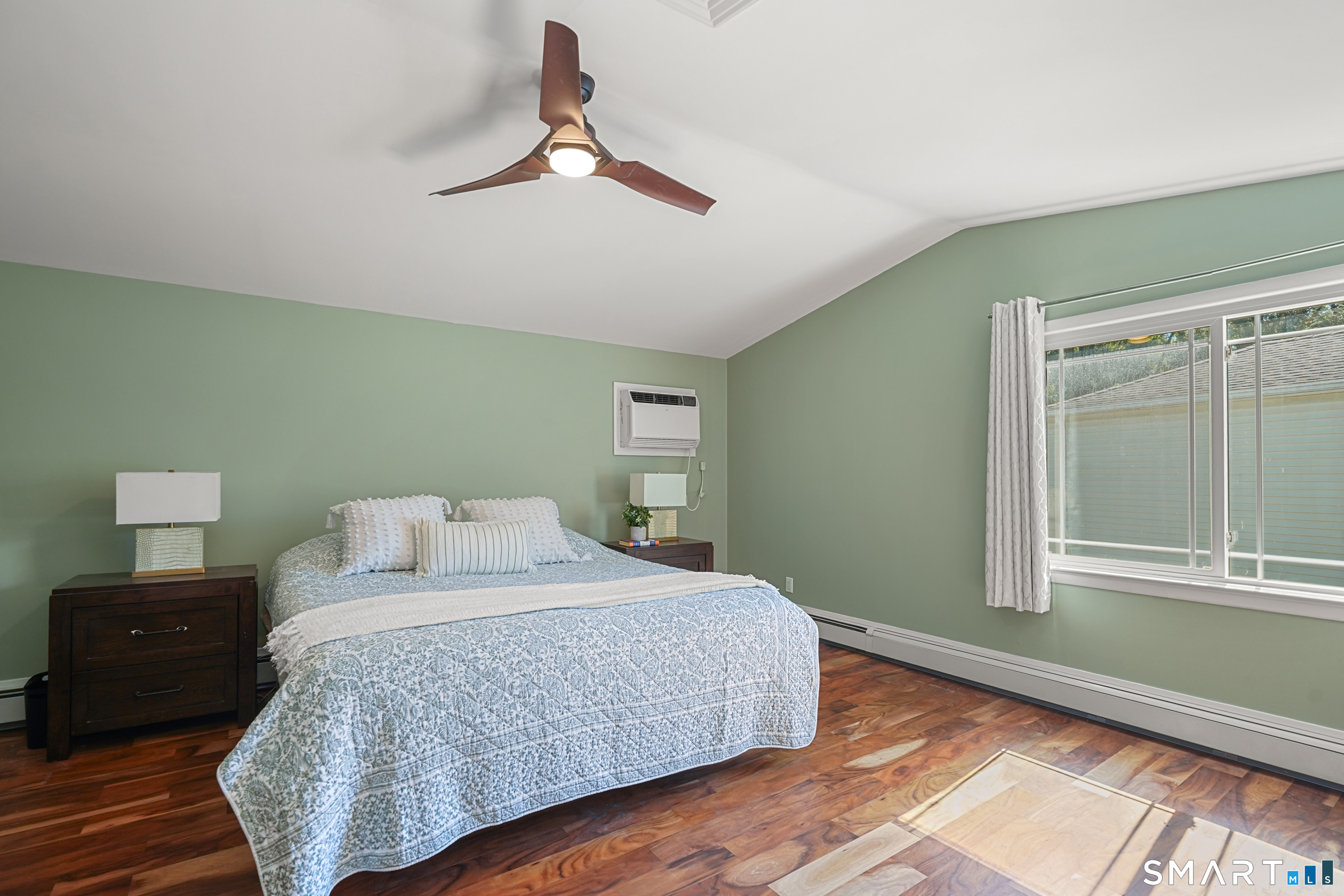 87 Clover Hill Drive Stamford CT 06902