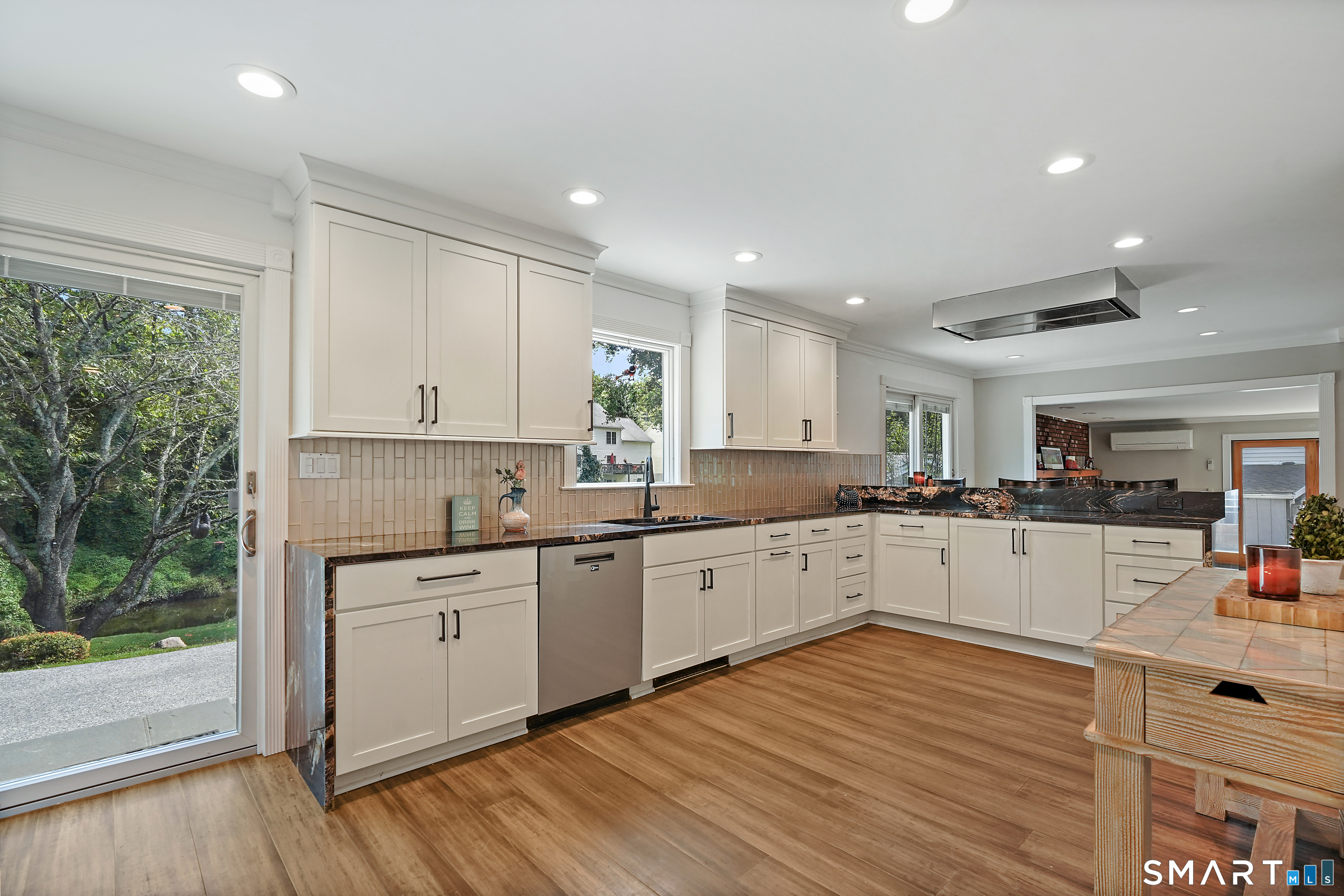 87 Clover Hill Drive Stamford CT 06902