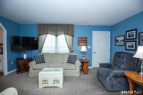 7 Loring Court Wallingford CT 06492