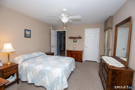 7 Loring Court Wallingford CT 06492