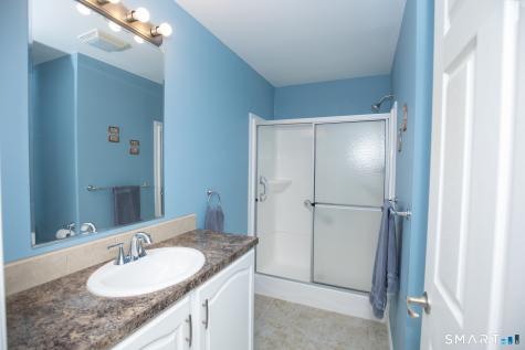 7 Loring Court Wallingford CT 06492
