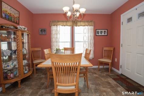 7 Loring Court Wallingford CT 06492