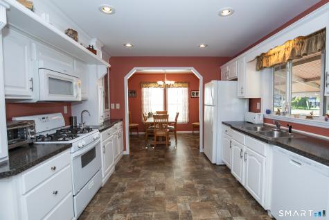 7 Loring Court Wallingford CT 06492