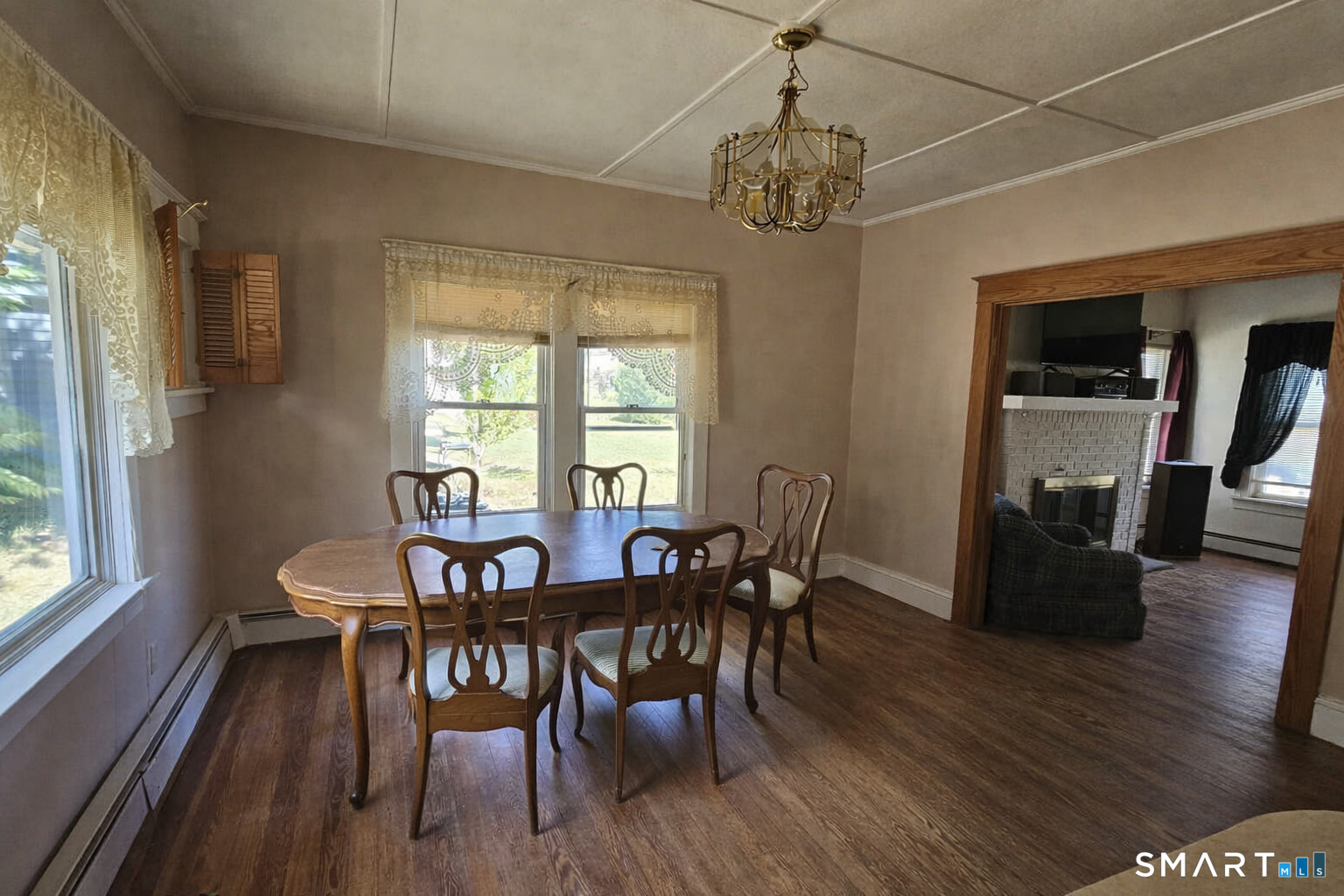 15 Warren Street New London CT 06320