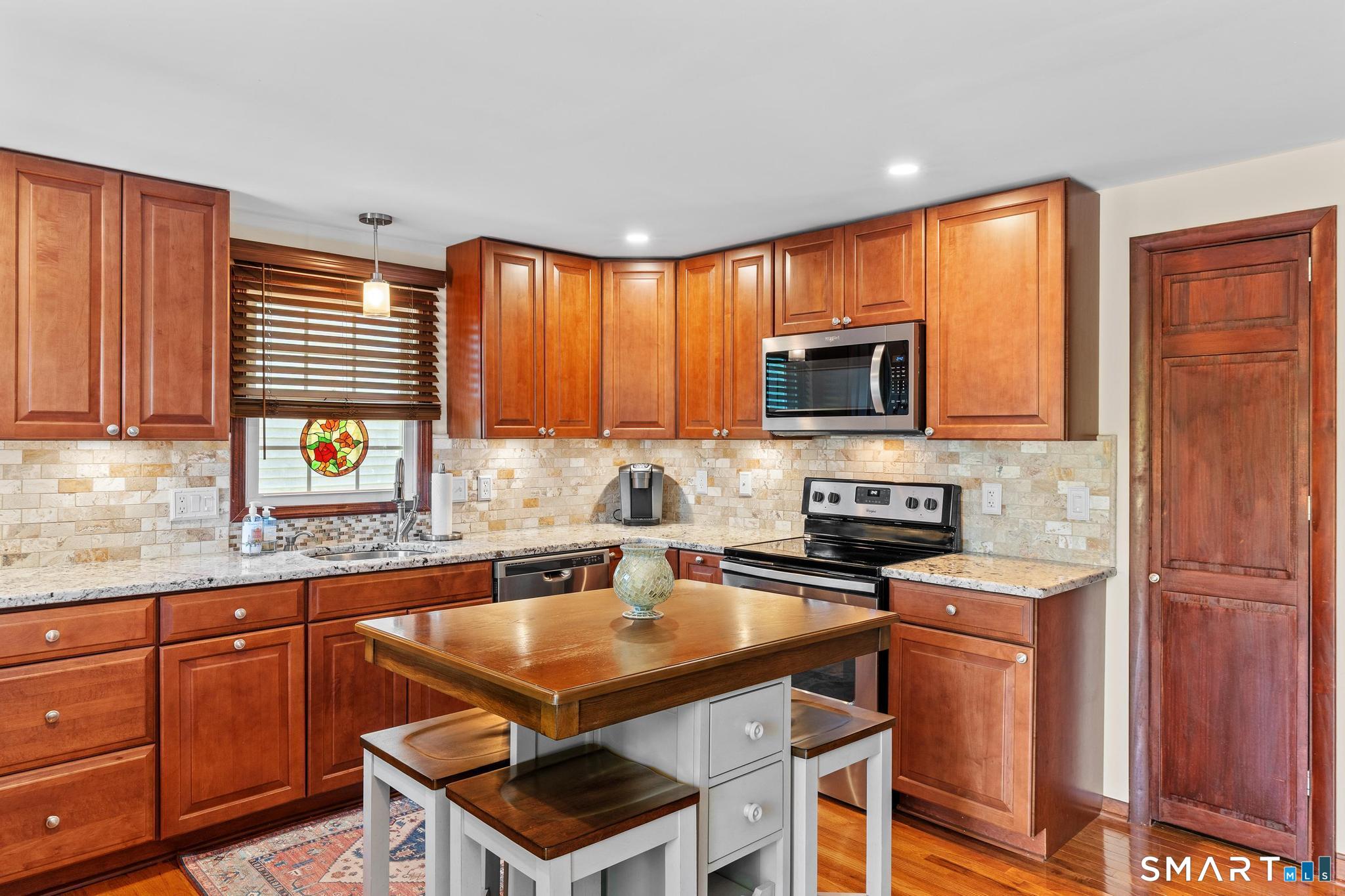 16 Grieb Trail Wallingford CT 06492