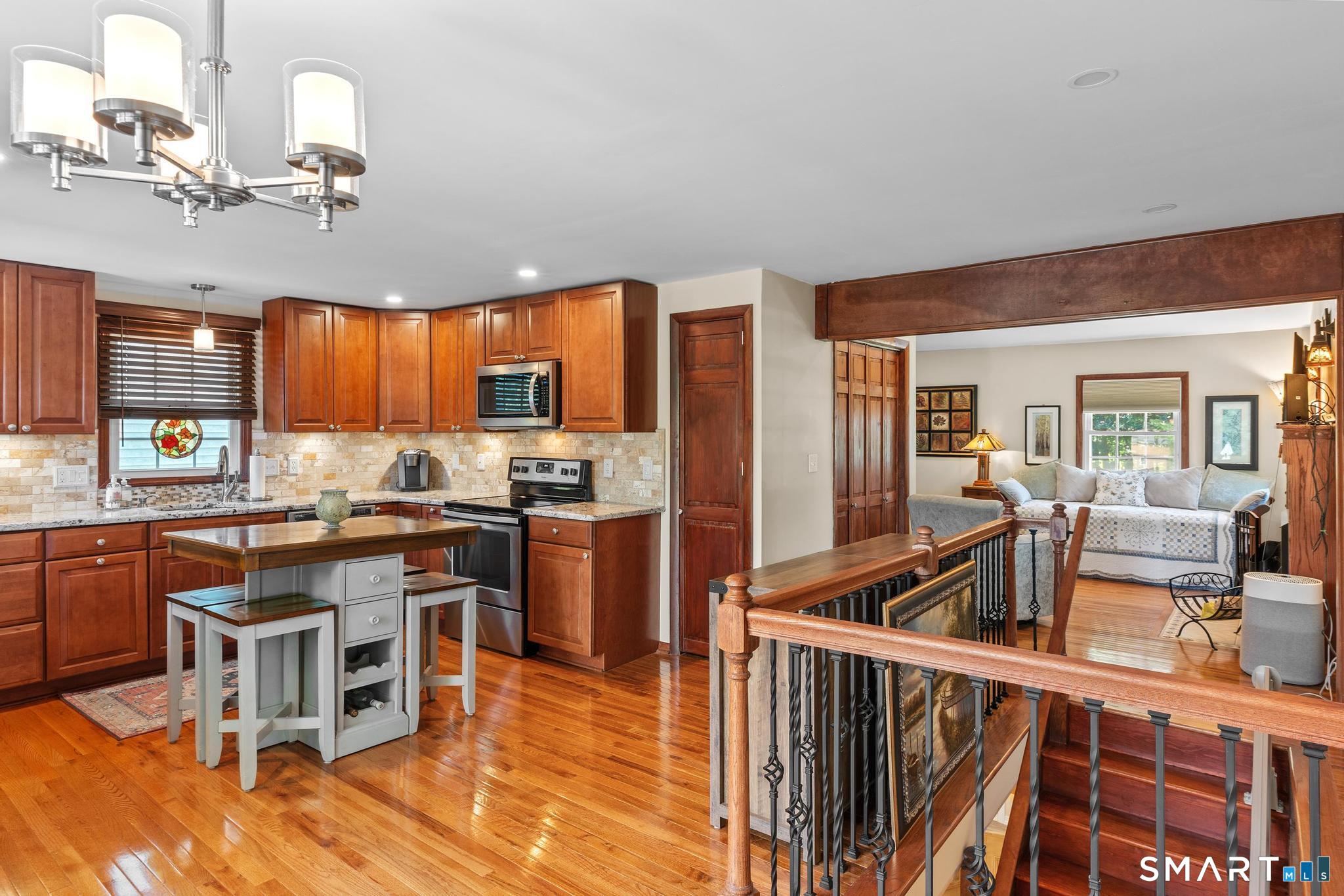 16 Grieb Trail Wallingford CT 06492