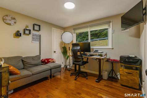 75 Vernon West Street Manchester CT 06042