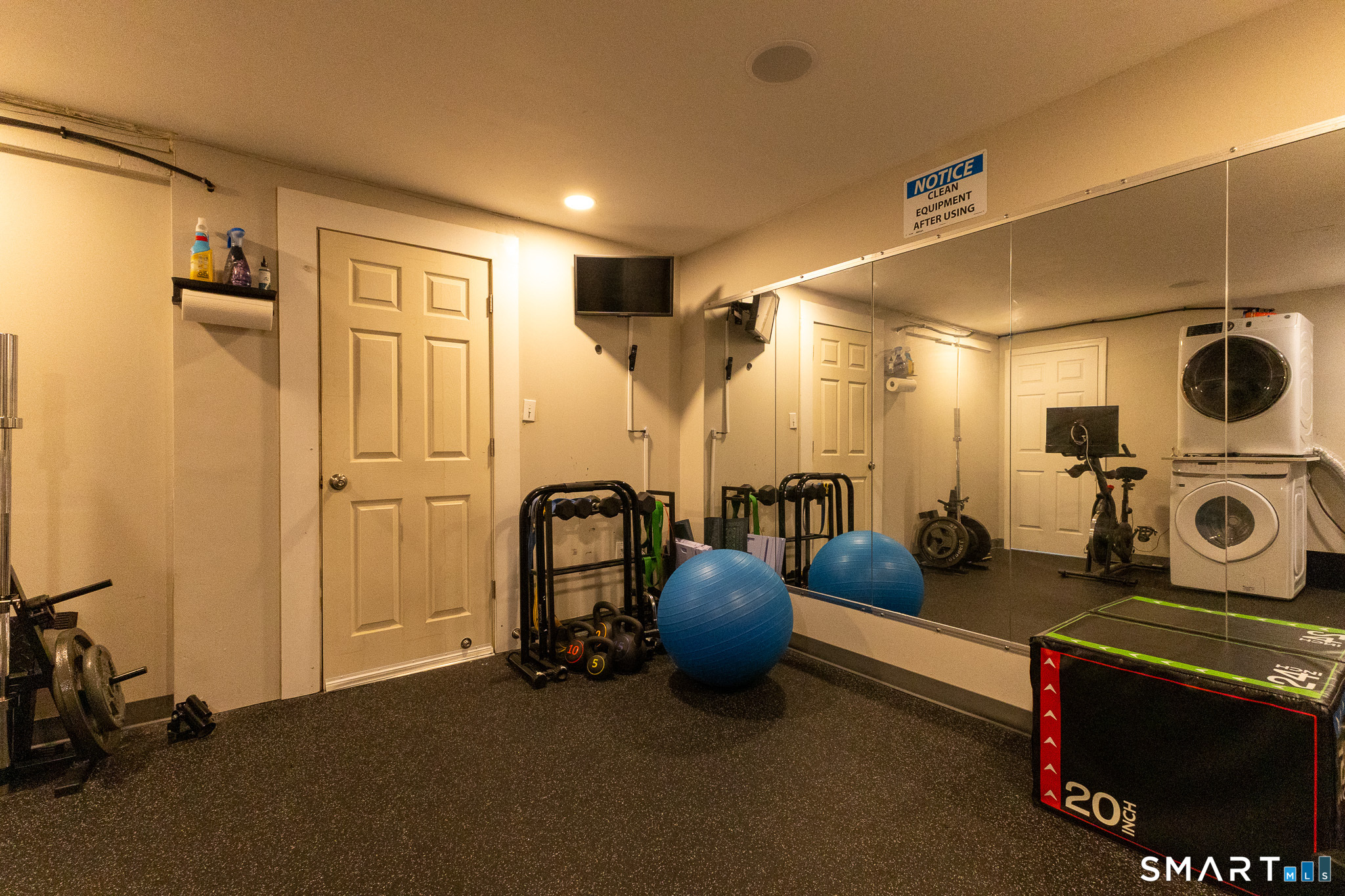 75 Vernon West Street Manchester CT 06042