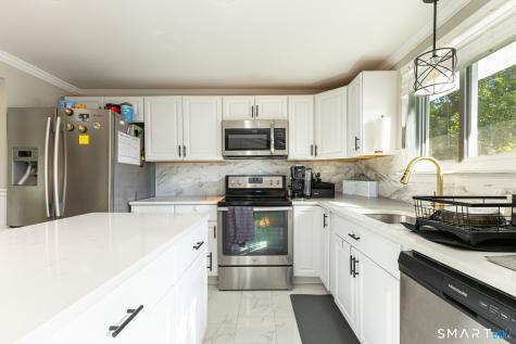 75 Vernon West Street Manchester CT 06042