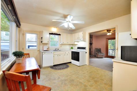 10 Meadow Lane Old Lyme CT 06371