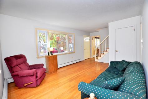 10 Meadow Lane Old Lyme CT 06371
