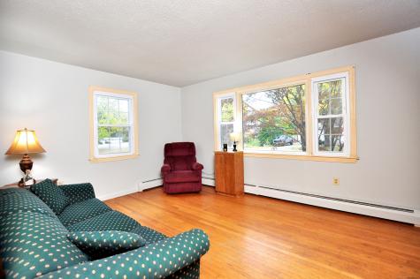 10 Meadow Lane Old Lyme CT 06371