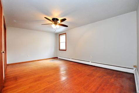 10 Meadow Lane Old Lyme CT 06371