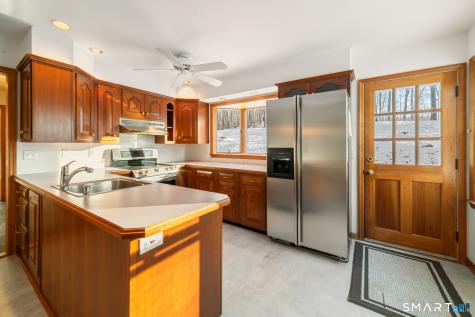 672 Old Waterbury Road Southbury CT 06488